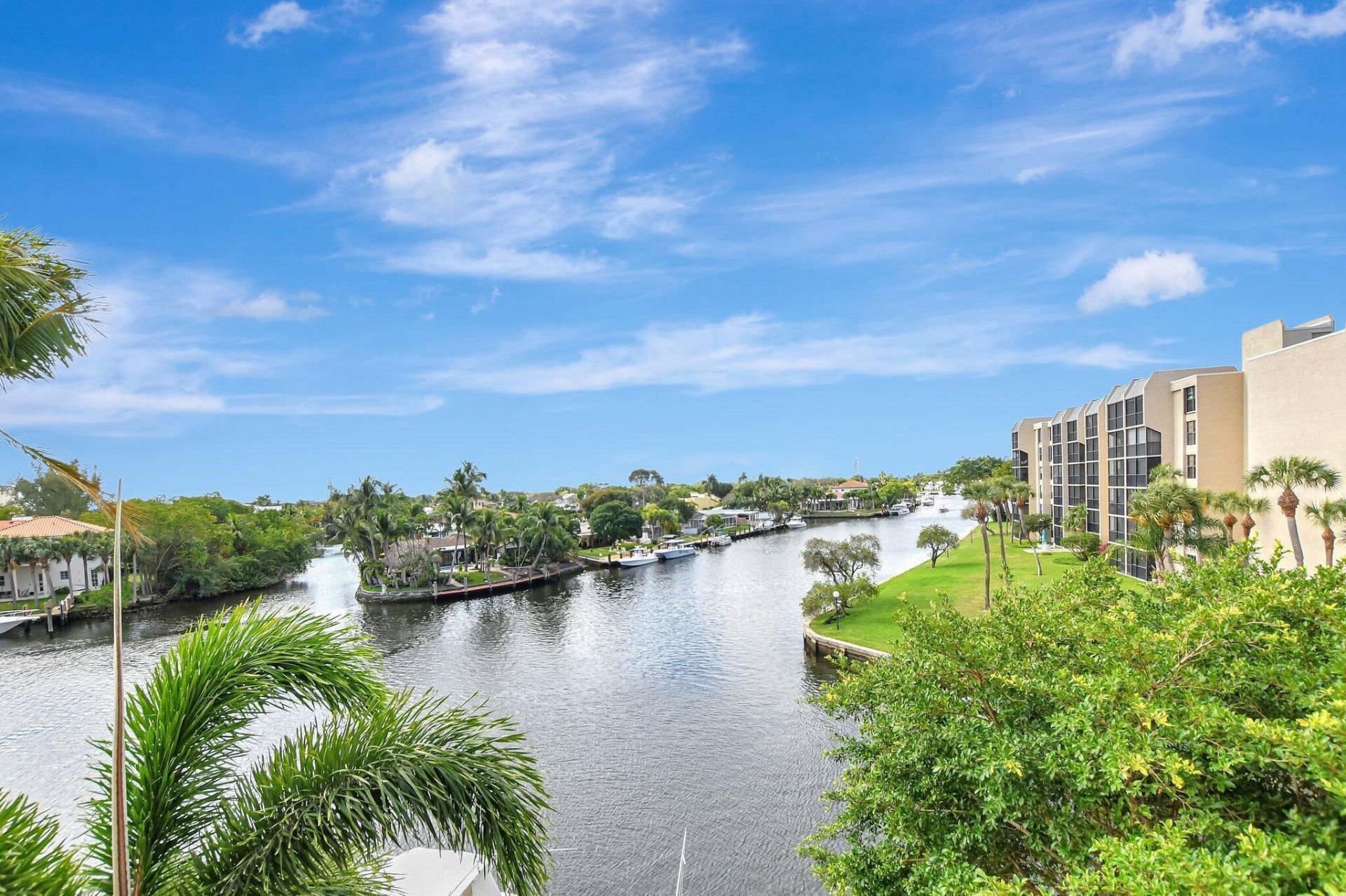 8 Royal Palm Way, Unit 107, Boca Raton, FL 33432 Photo