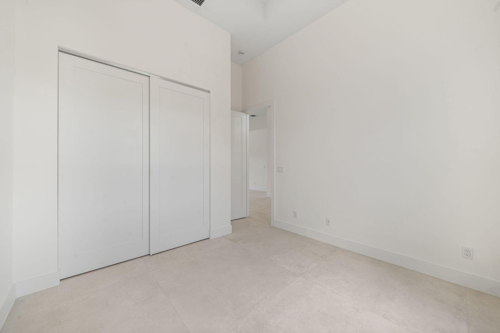 632 SE Seahouse Drive, Port Saint Lucie, FL 34983 Photo