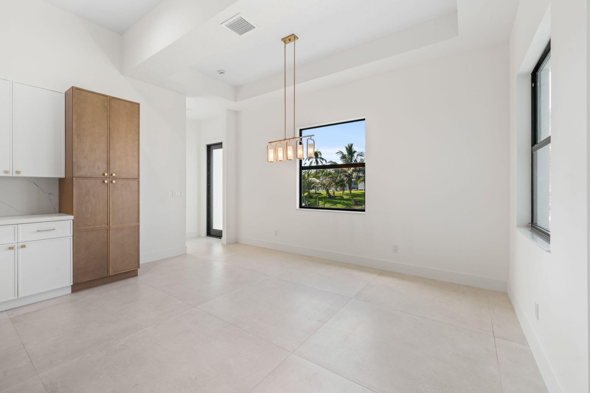 632 SE Seahouse Drive, Port Saint Lucie, FL 34983 Photo