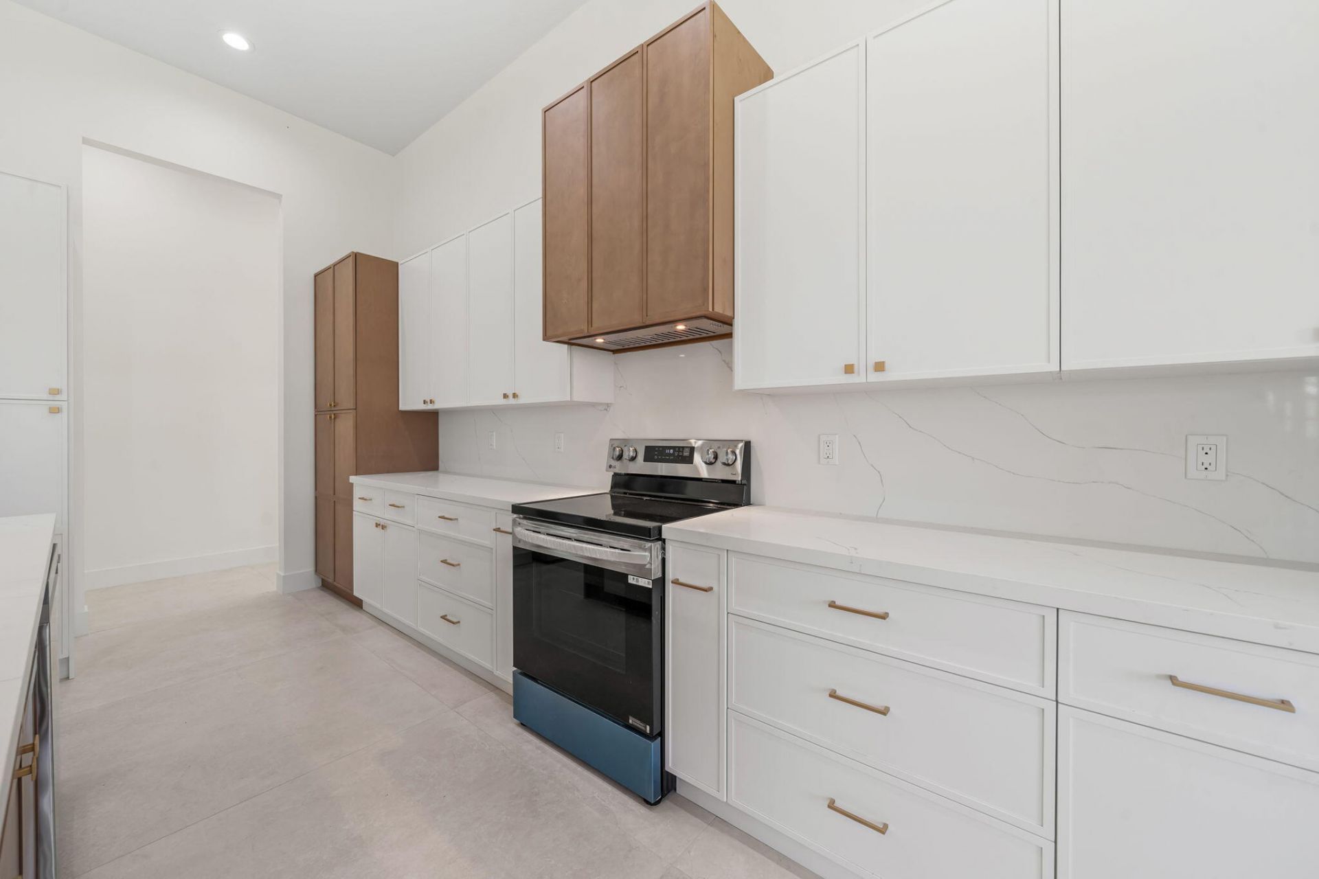 632 SE Seahouse Drive, Port Saint Lucie, FL 34983 Photo