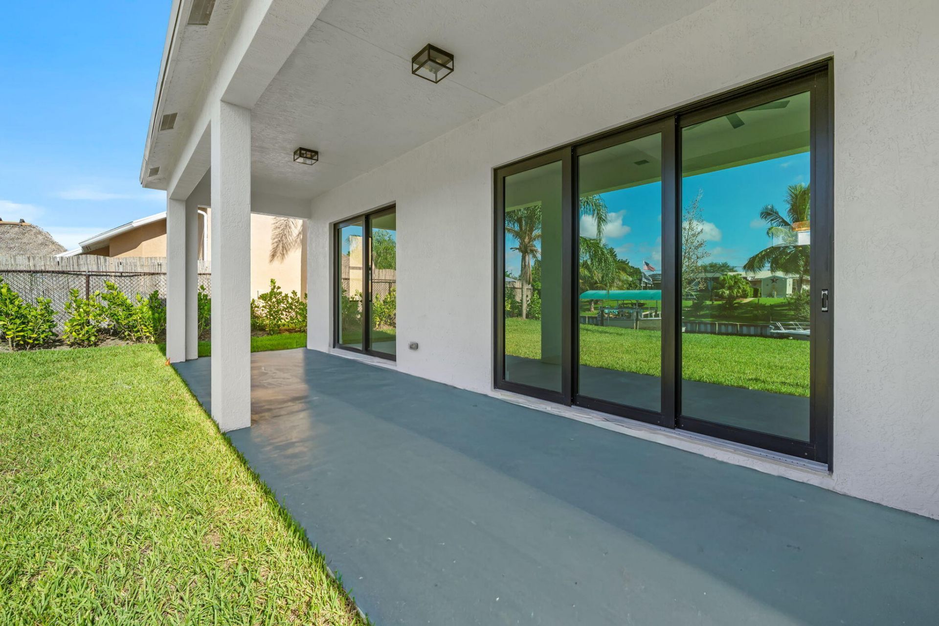 632 SE Seahouse Drive, Port Saint Lucie, FL 34983 Photo