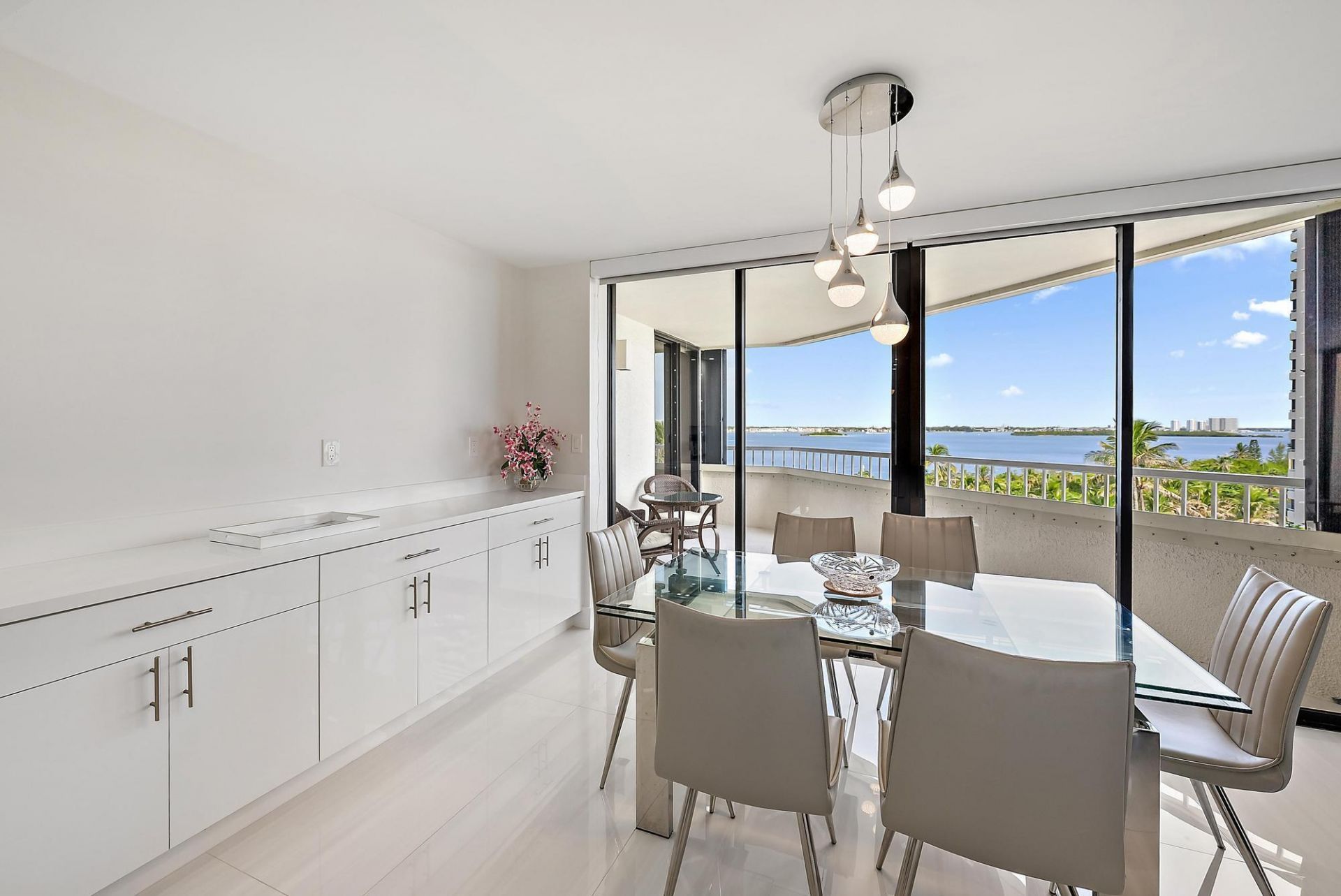 5070 N Ocean Drive, Riviera Beach, FL 33404 Photo