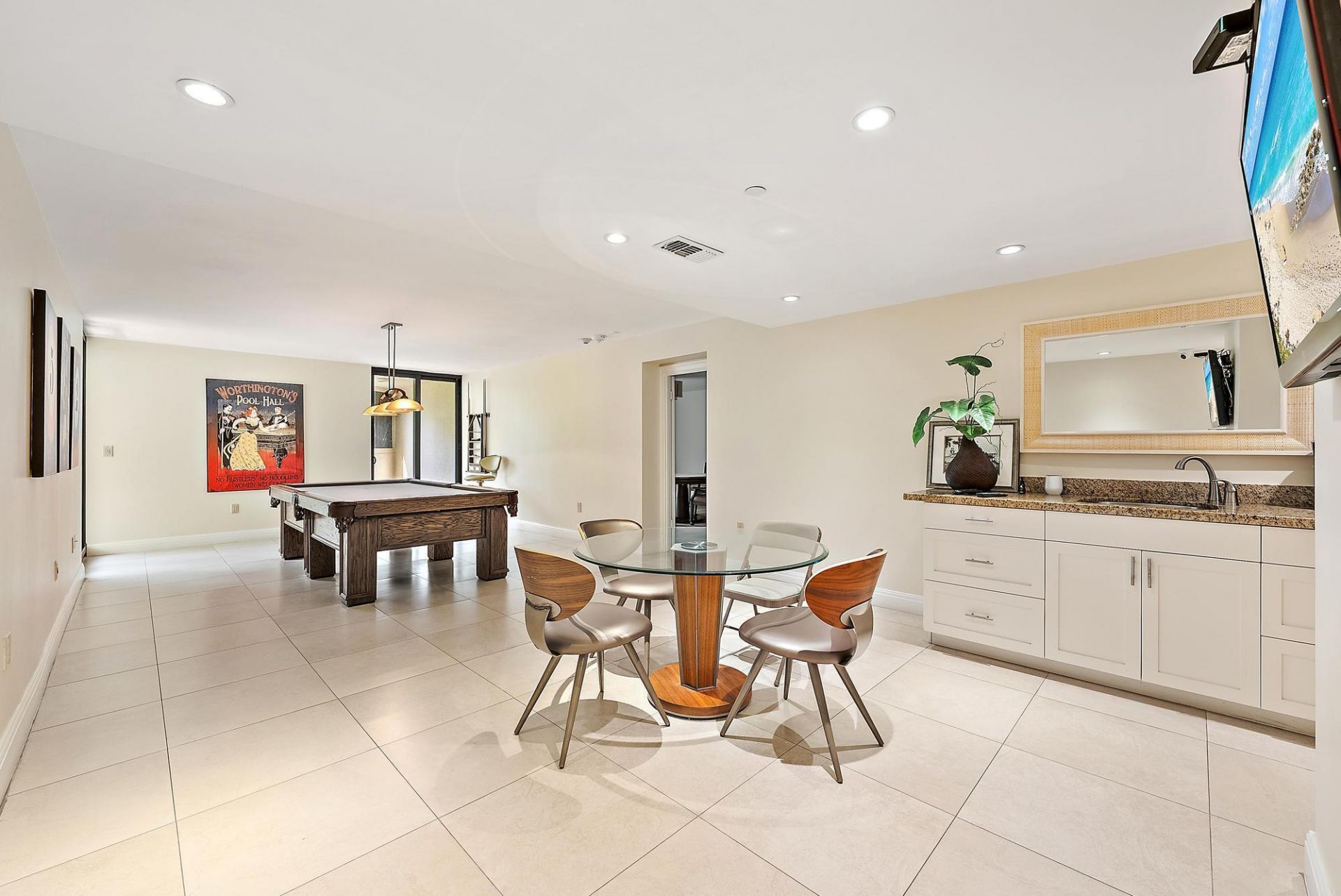 5070 N Ocean Drive, Riviera Beach, FL 33404 Photo