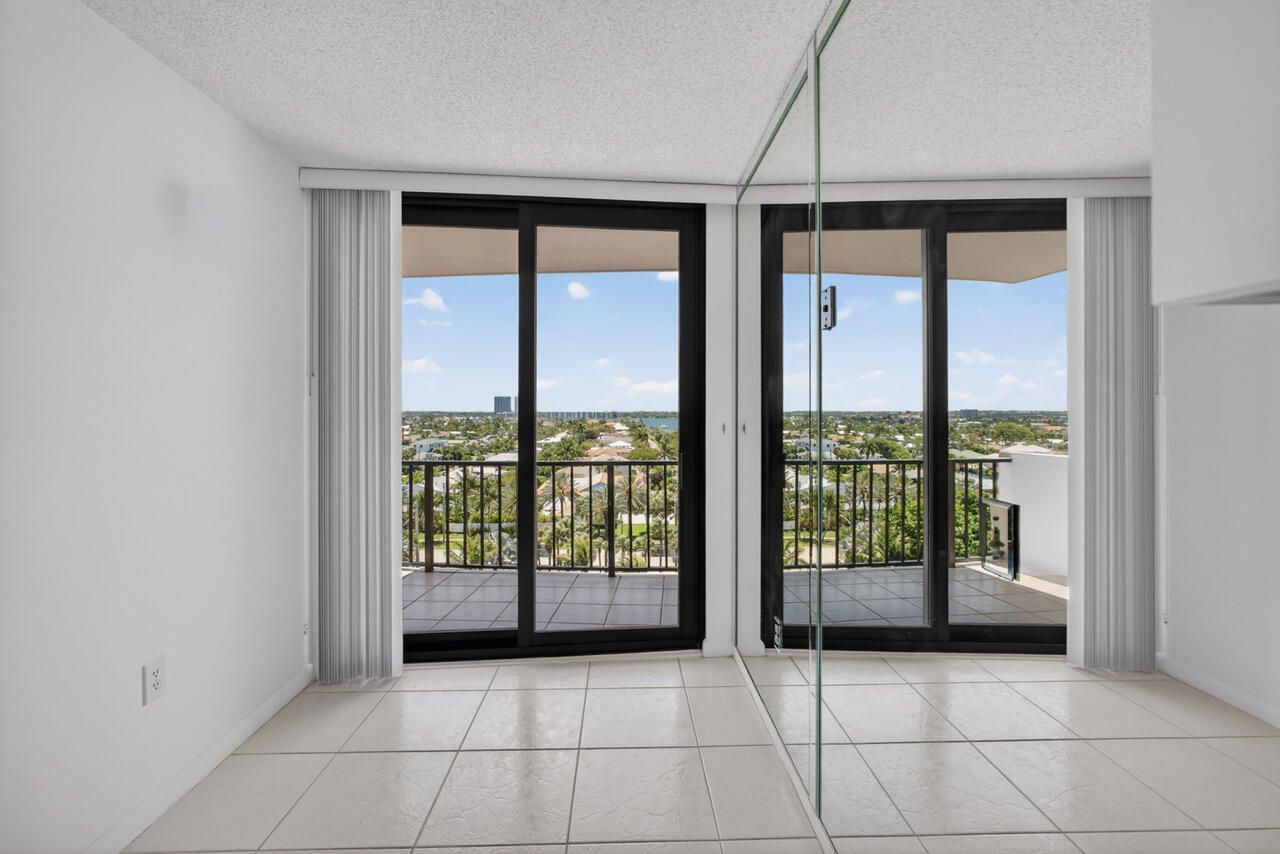 4200 N Ocean Drive, Unit 2-804, Singer Island, FL 33404 Photo