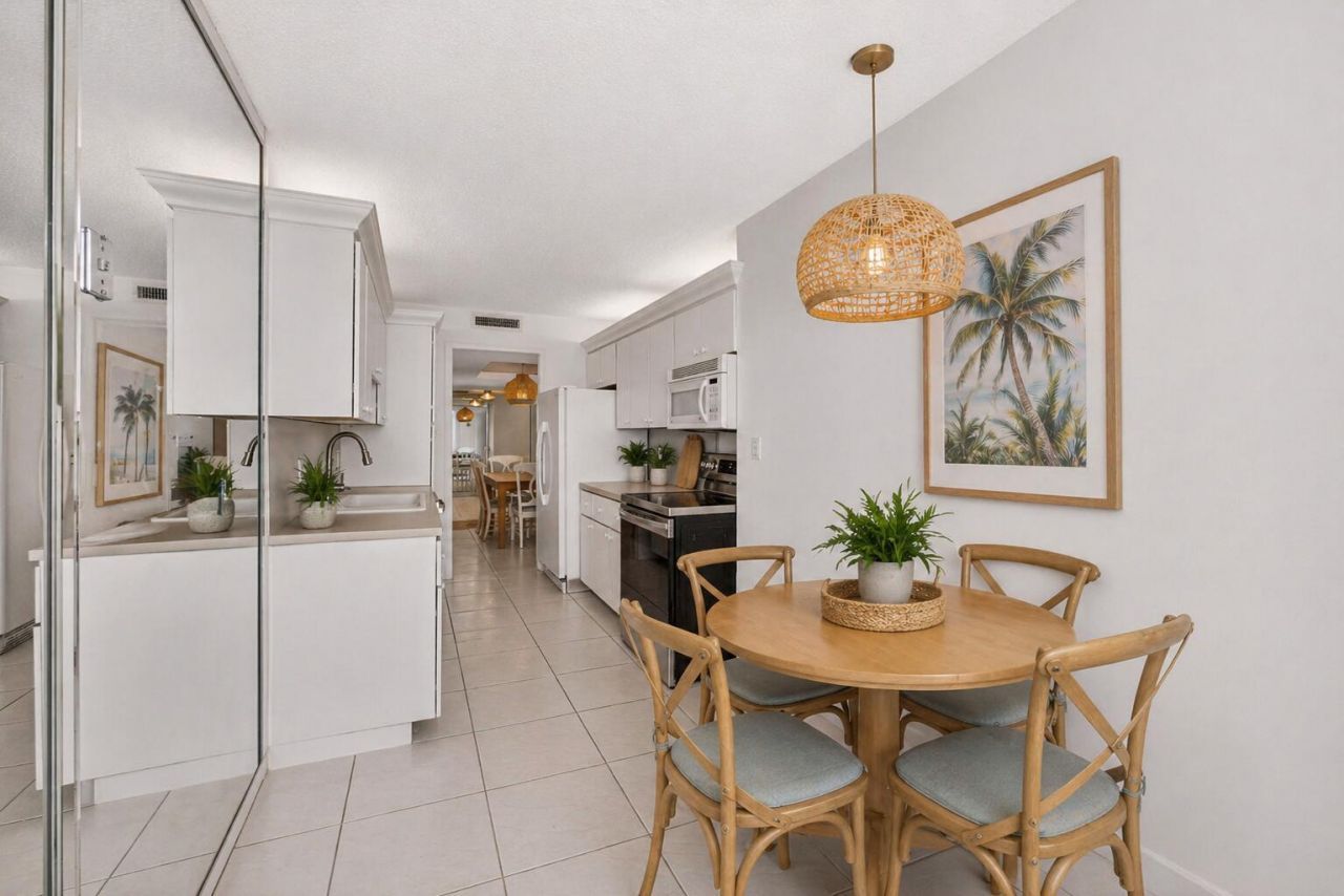 4200 N Ocean Drive, Unit 2-804, Singer Island, FL 33404 Photo