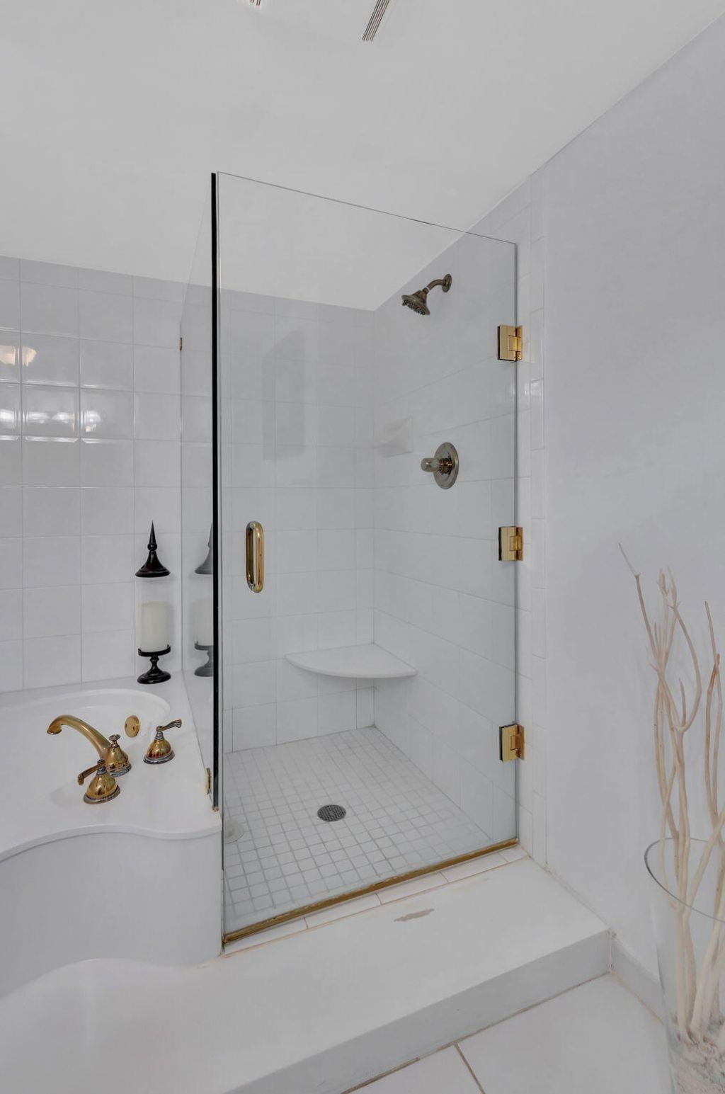 4200 N Ocean Drive, Unit 2-804, Singer Island, FL 33404 Photo