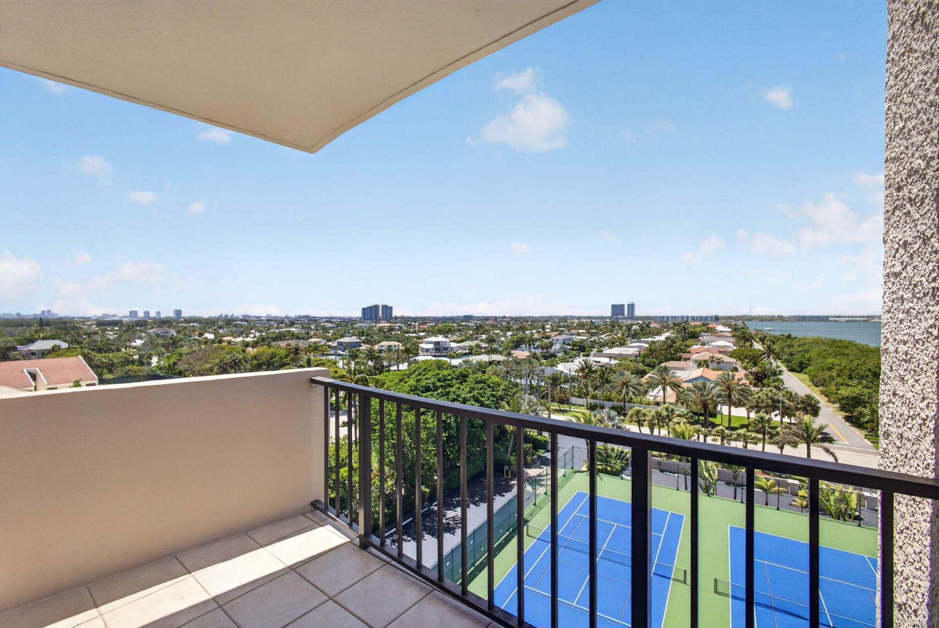 4200 N Ocean Drive, Unit 2-804, Singer Island, FL 33404 Photo