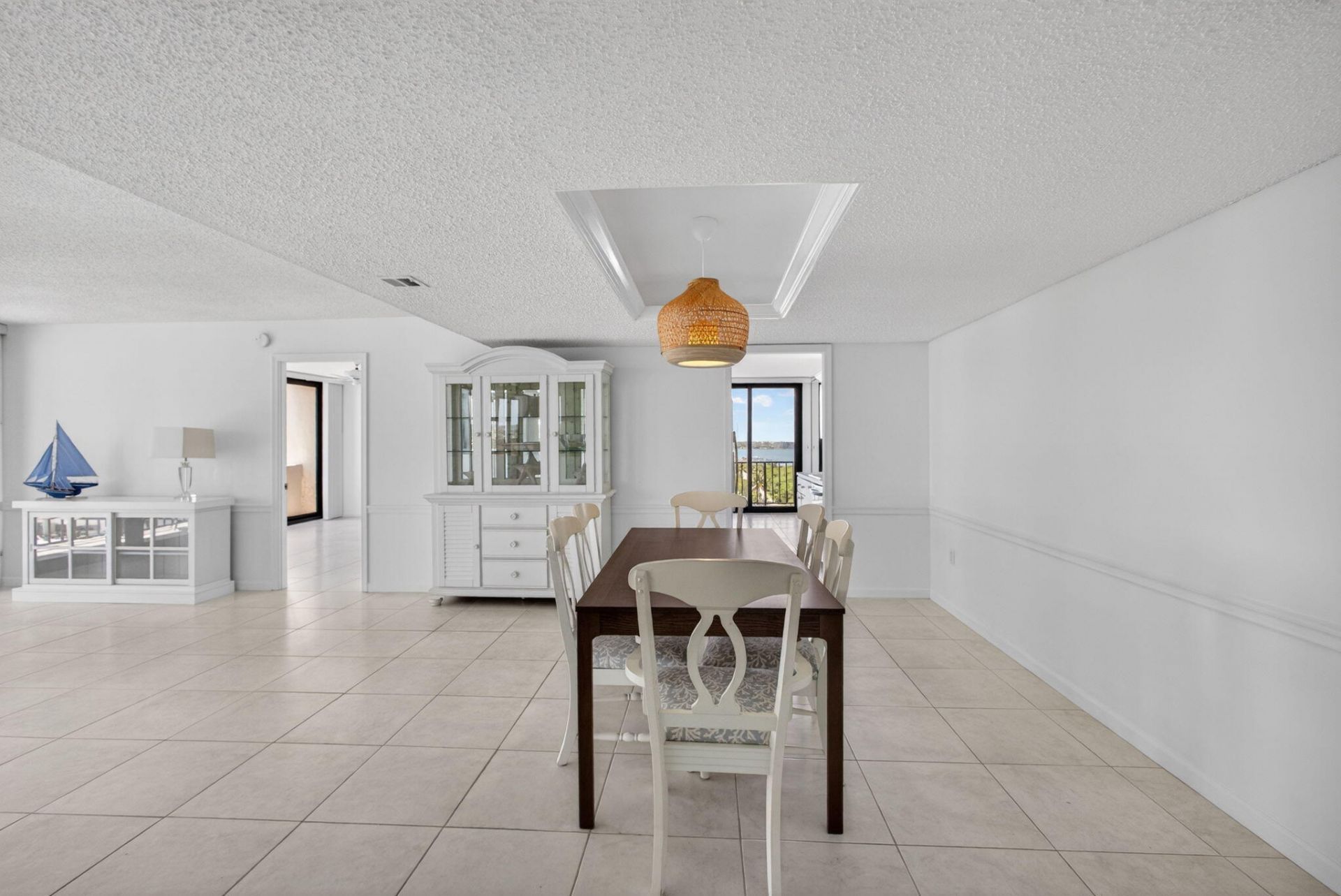 4200 N Ocean Drive, Unit 2-804, Singer Island, FL 33404 Photo