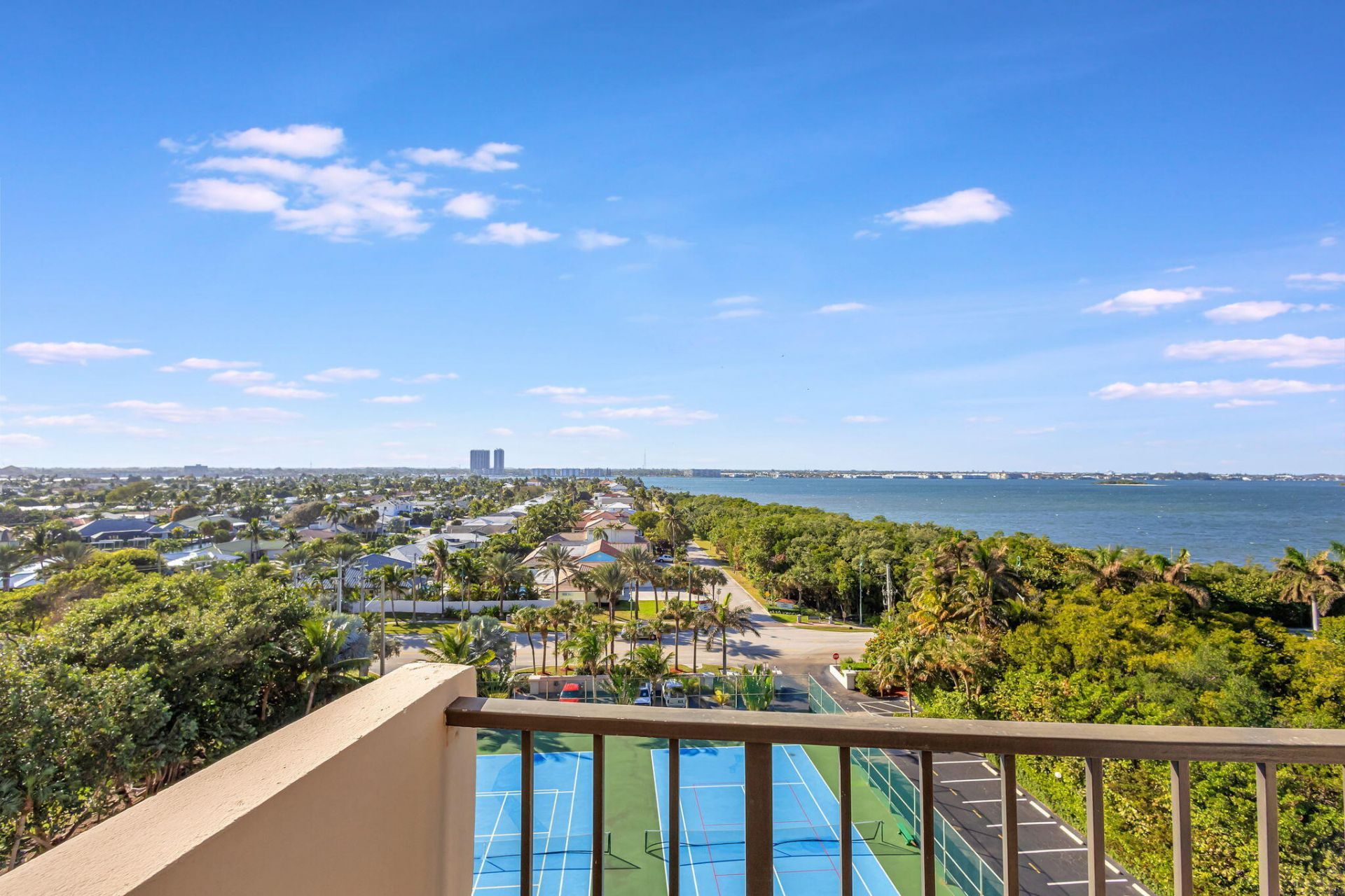 4200 N Ocean Drive, Unit 2-804, Singer Island, FL 33404 Photo
