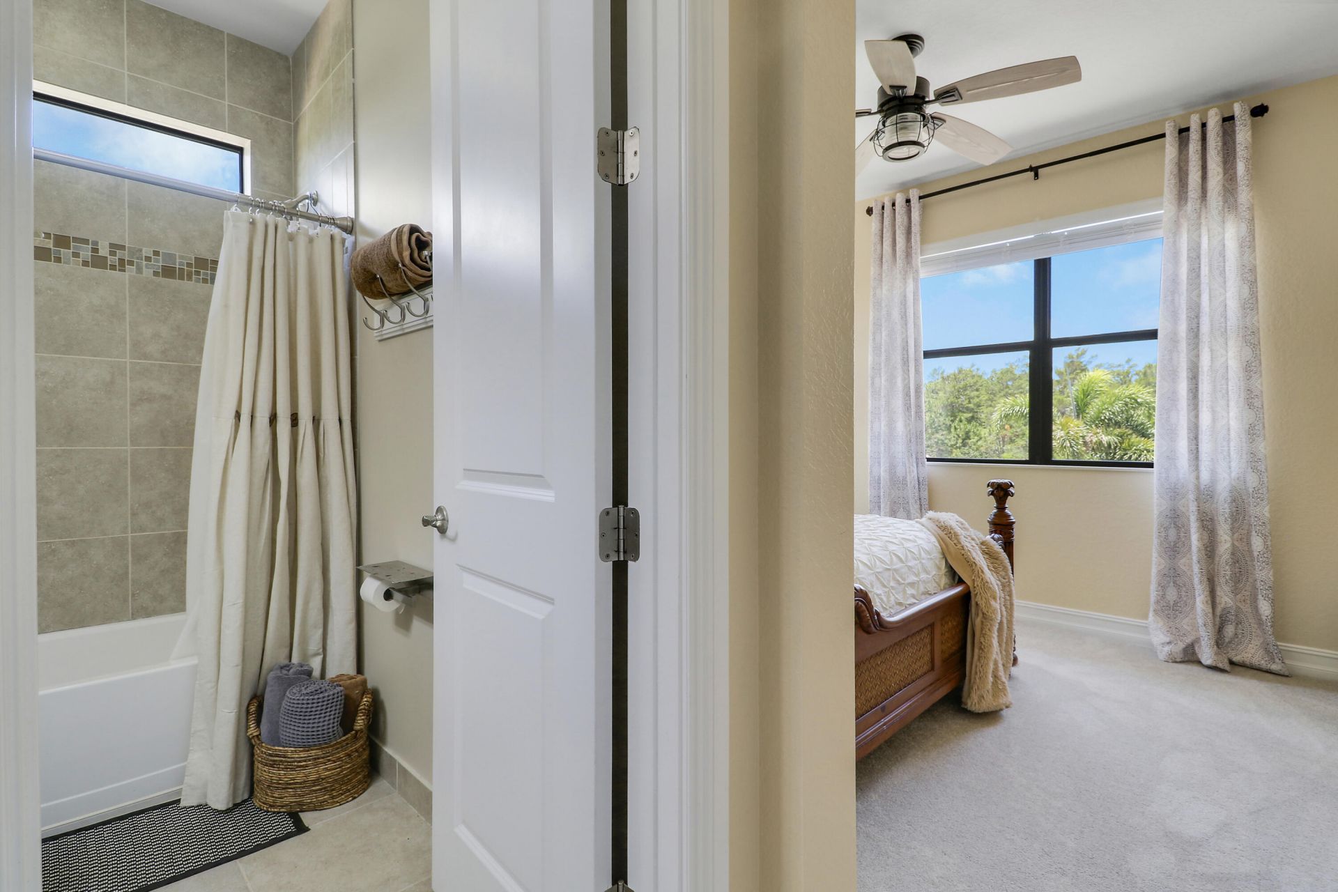 3045 NW Radcliffe Way, Palm City, FL 34990 Photo