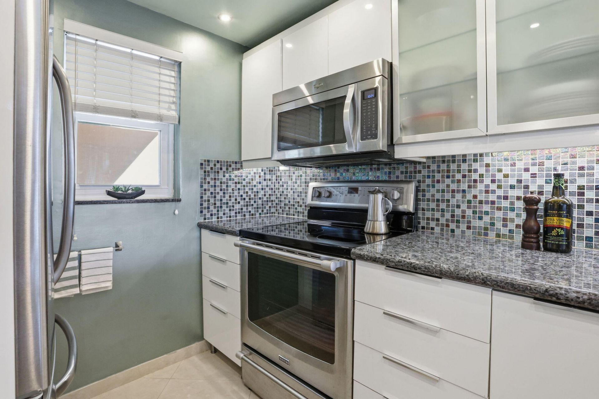 750 NE Spanish River Boulevard, Unit 201, Boca Raton, FL 33431 Photo