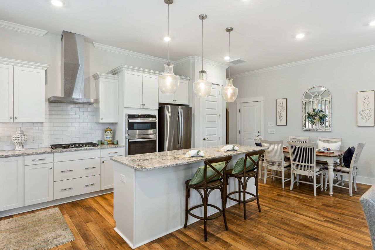 3508 Habenaria Road Photo 8