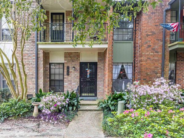 1927 W Magna Carta Dr, Baton Rouge, LA 70815