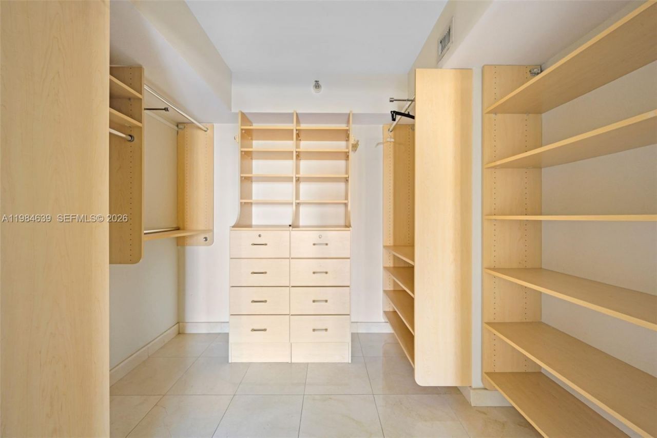 19101 NE 36th Ct , Unit 2006, Aventura, FL 33180 Photo