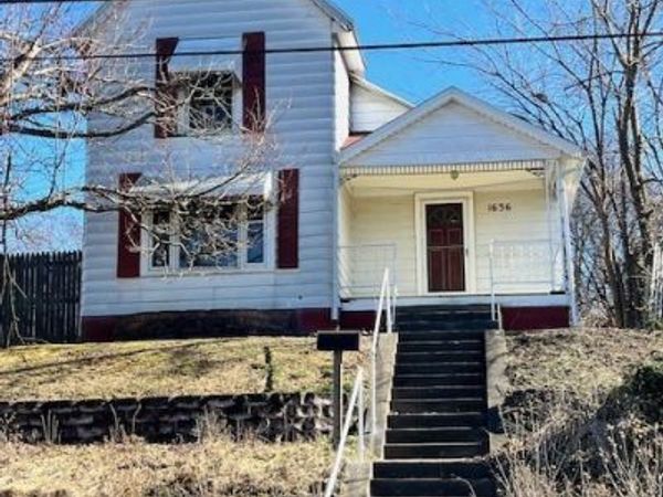 1636 Gibbs Avenue NE, Canton, OH 44705