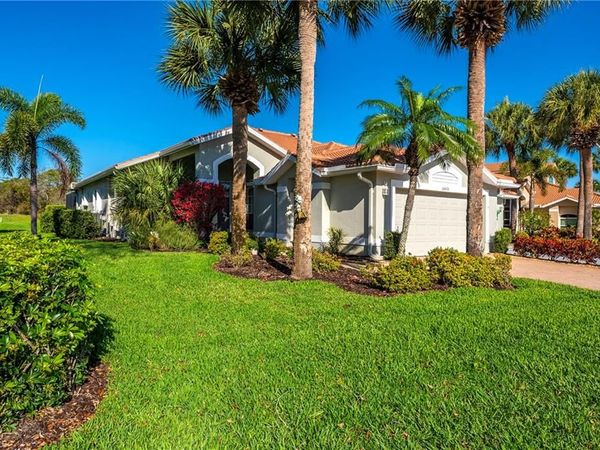 26476 Clarkston DR , BONITA SPRINGS, FL 34135