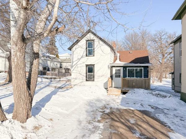 104 S Lakeside Drive, Fergus Falls, MN 56537