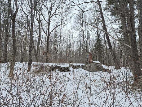 8 Williams Road, Vassalboro, ME 04989