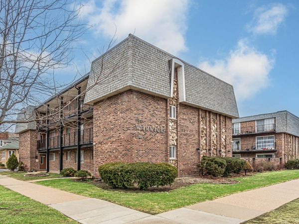 3746 N Central Avenue, Unit 3D, Chicago, IL 60634