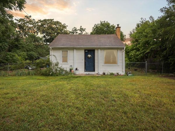 5109 HAUGHEY Avenue SW, Wyoming, MI 49548