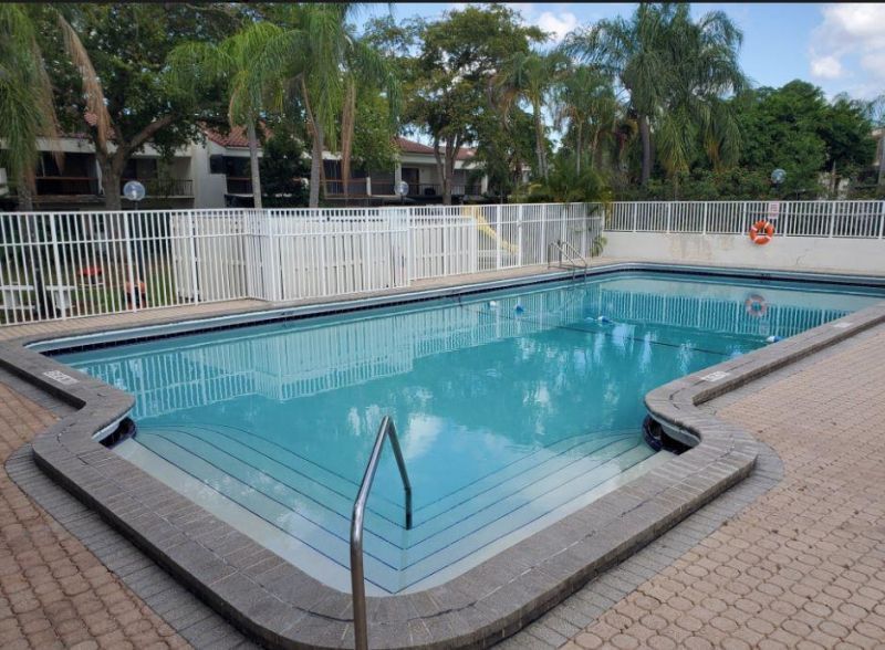 6667 Racquet Club Drive, Unit 182, Lauderhill, FL 33319 Photo