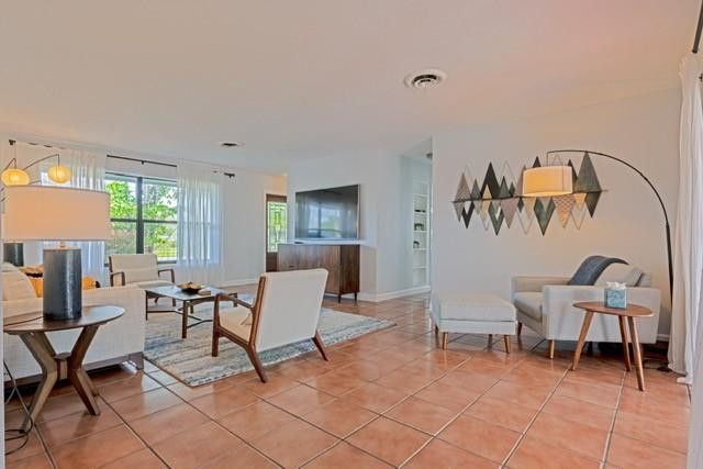 1311 SW 56th Avenue, Plantation, FL 33317 Photo