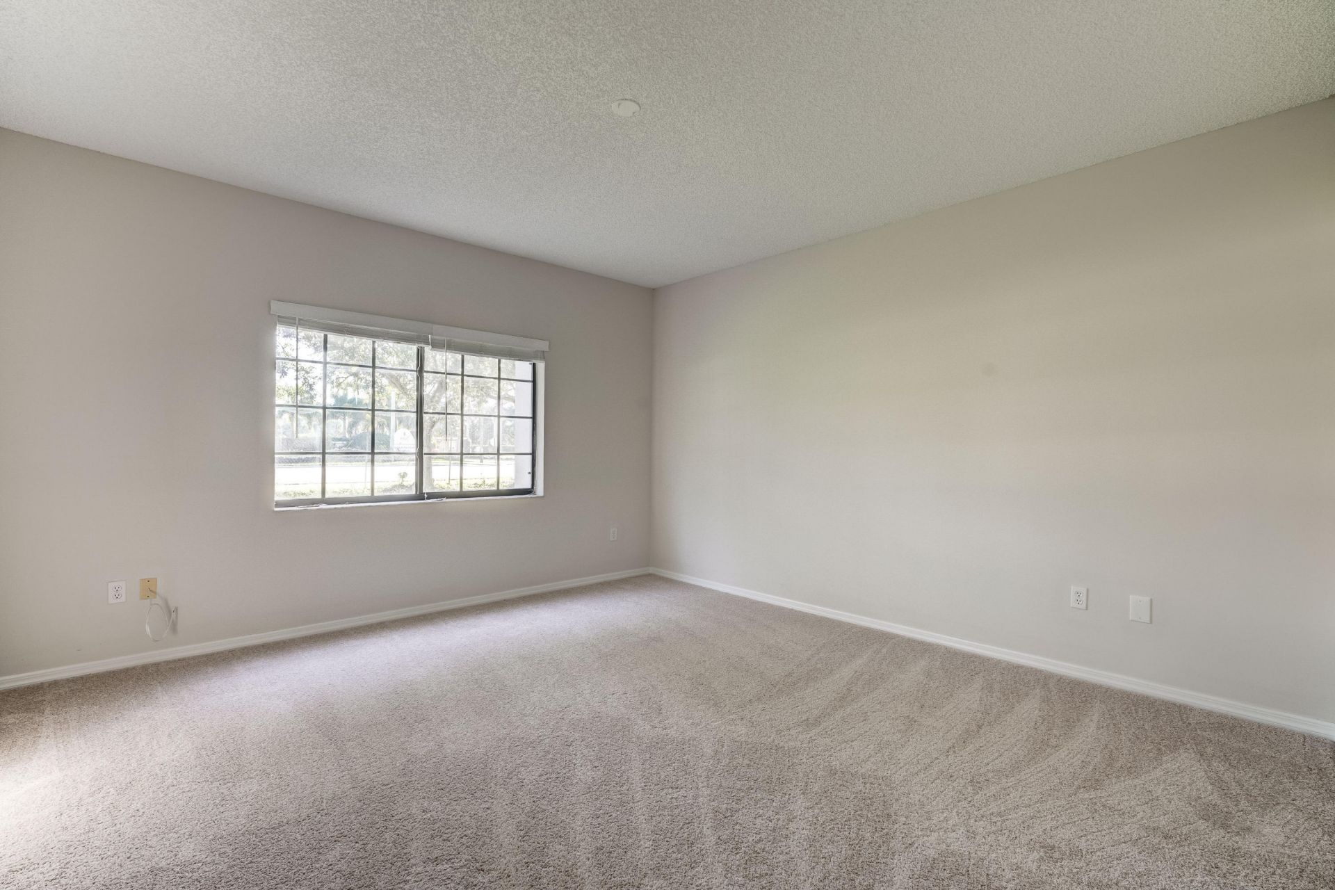 4685 N Haverhill Road, Unit B18, West Palm Beach, FL 33417 Photo