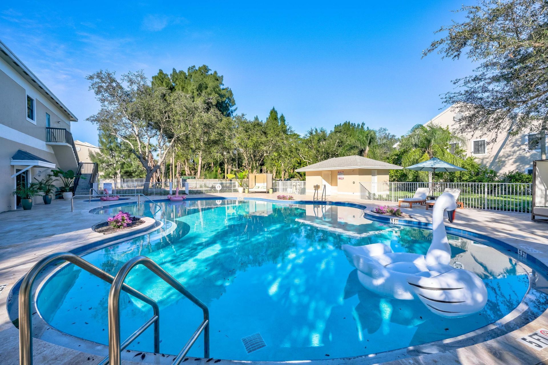 4685 N Haverhill Road, Unit B18, West Palm Beach, FL 33417 Photo