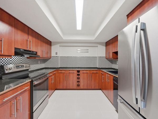 2141 NW 73rd Avenue, Sunrise, FL 33313