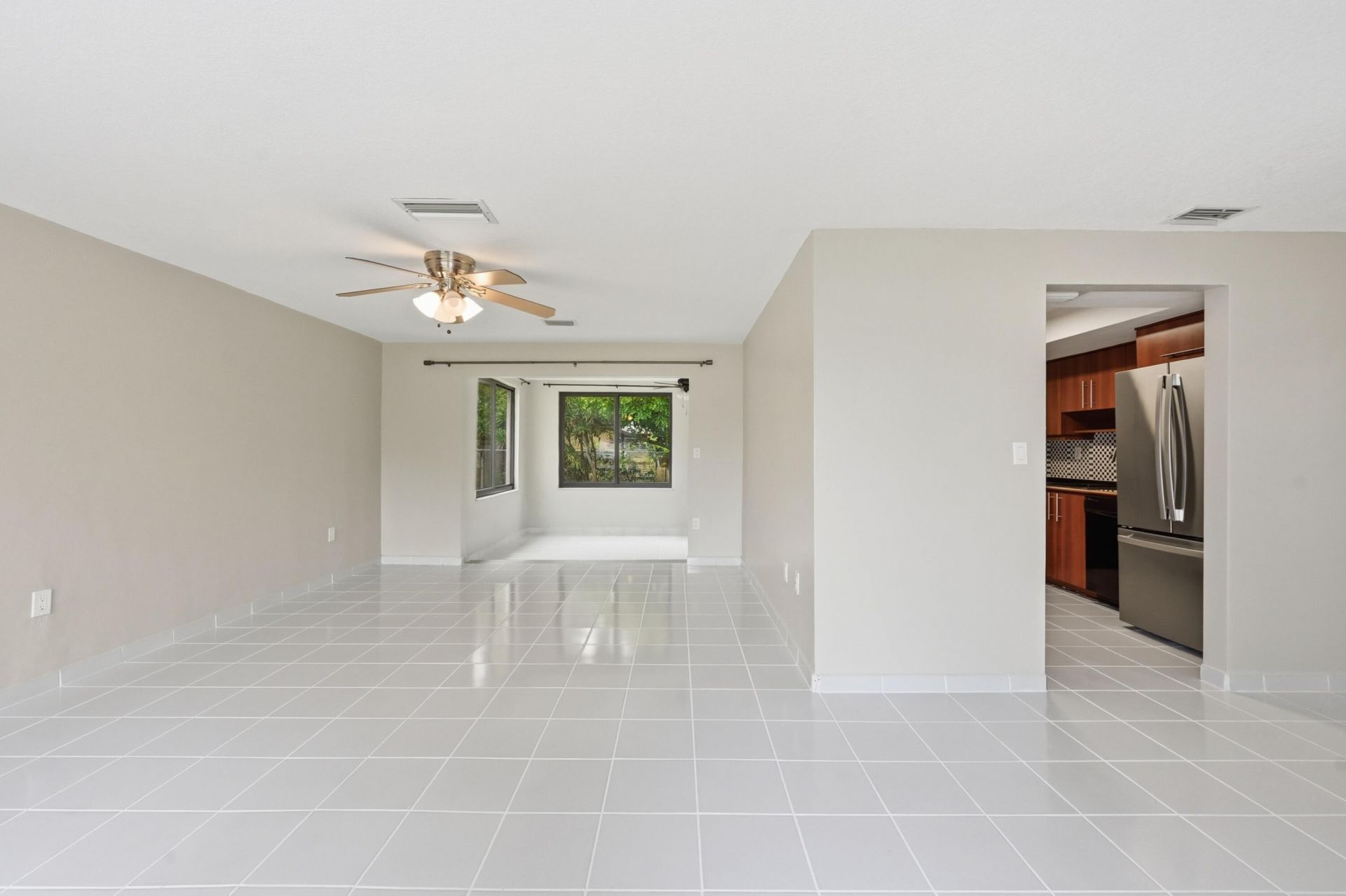 2141 NW 73rd Avenue, Sunrise, FL 33313 Photo