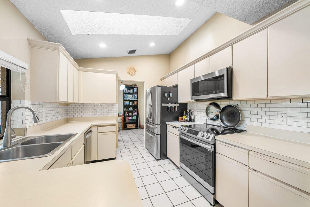 1510 Firethorn Drive, Wellington, FL 33414 Photo