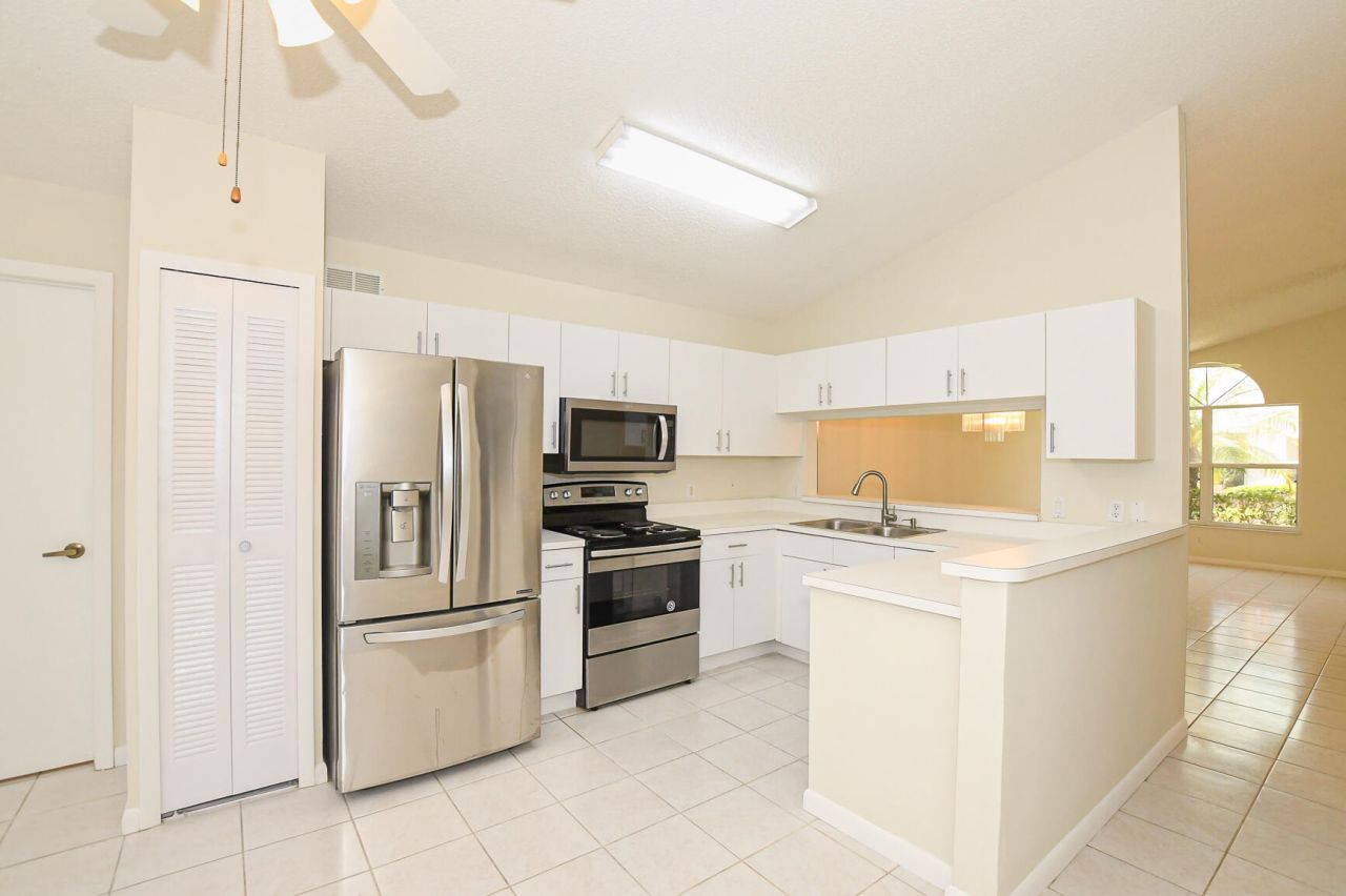 1121 NW Lombardy Drive, Port Saint Lucie, FL 34986 Photo