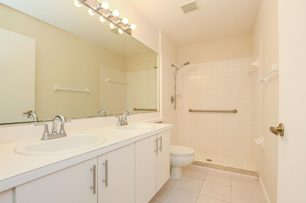 1121 NW Lombardy Drive, Port Saint Lucie, FL 34986 Photo