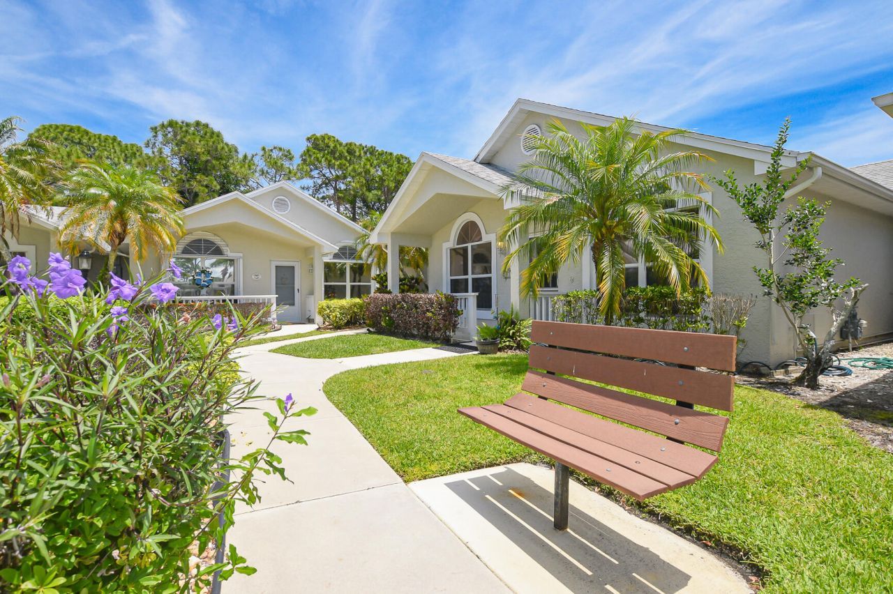 1121 NW Lombardy Drive, Port Saint Lucie, FL 34986 Photo