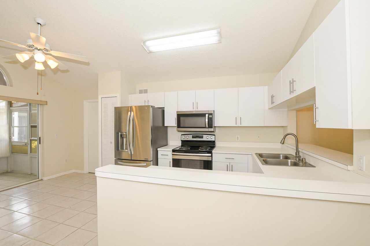 1121 NW Lombardy Drive, Port Saint Lucie, FL 34986 Photo
