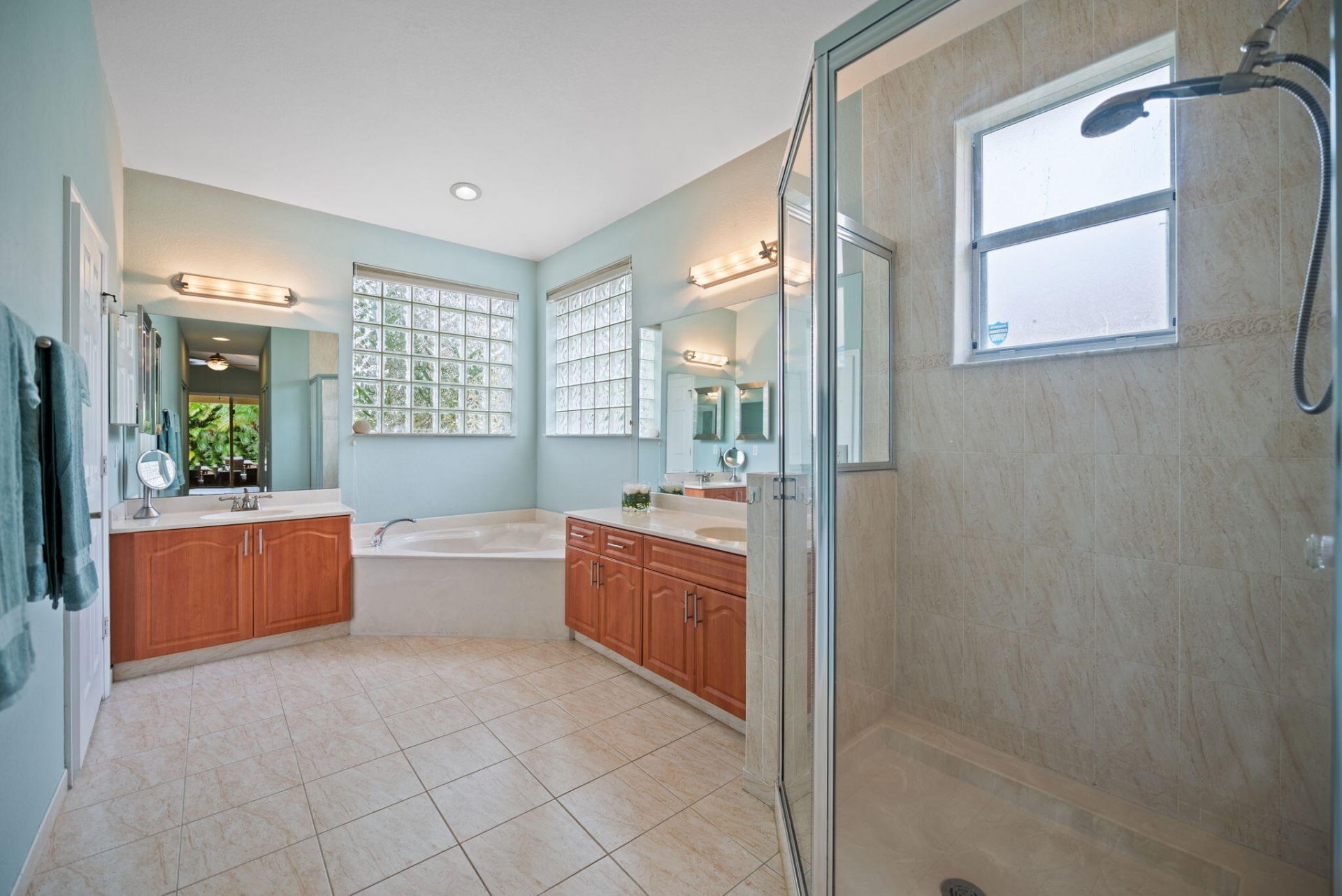 8445 Phoenician Court, Davie, FL 33328 Photo