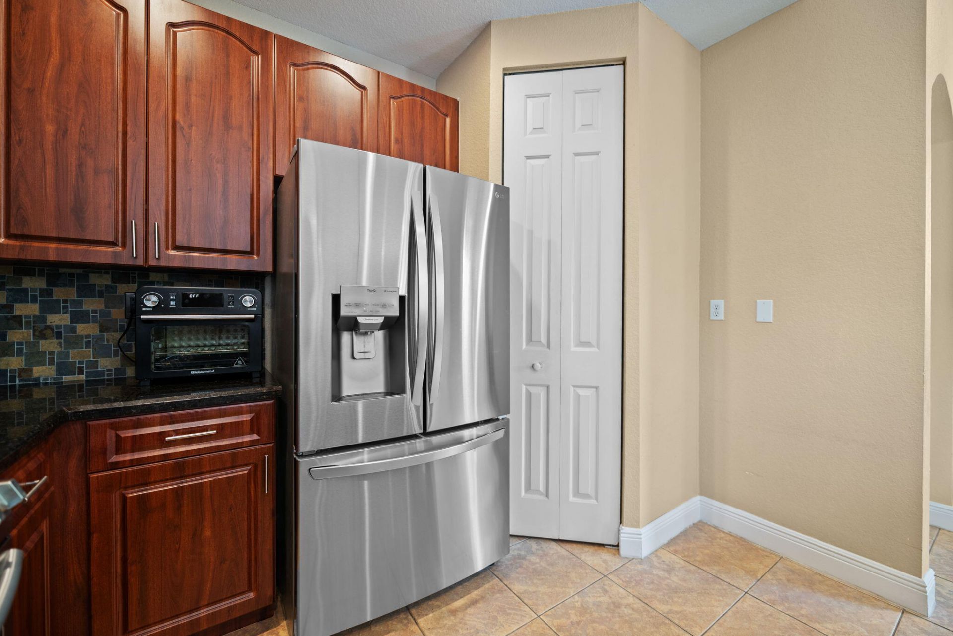 8445 Phoenician Court, Davie, FL 33328 Photo