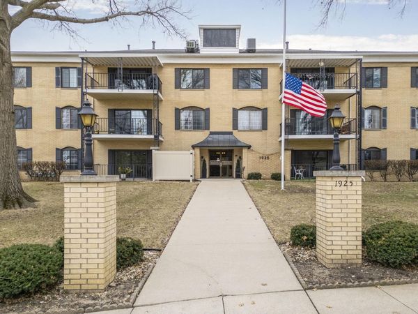 1925 Westchester Road, Unit 214, Waterloo, IA 50701