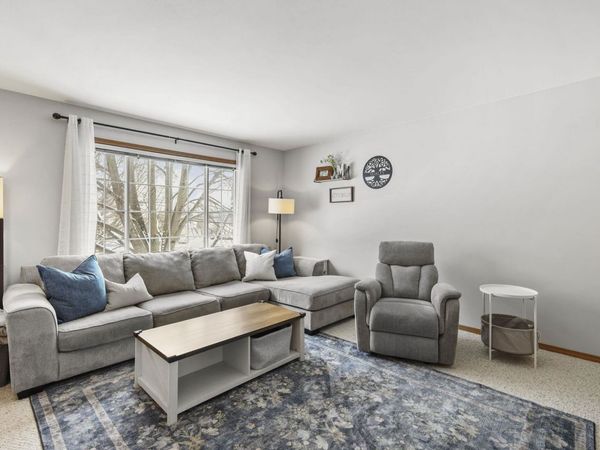 5121 Ridge Oak Drive, Madison, WI 53704