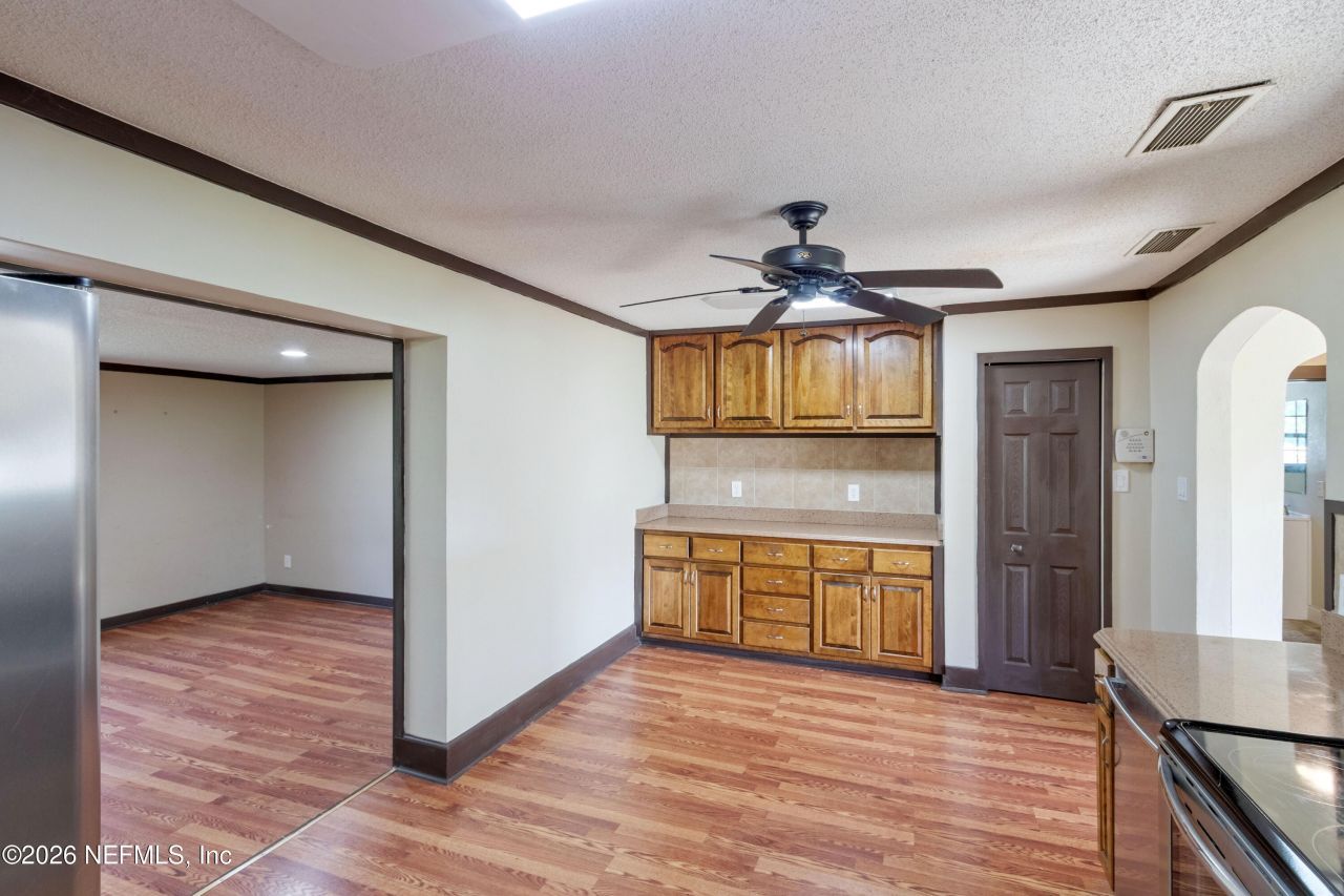 309 E River Road, East Palatka, FL 32131 Photo