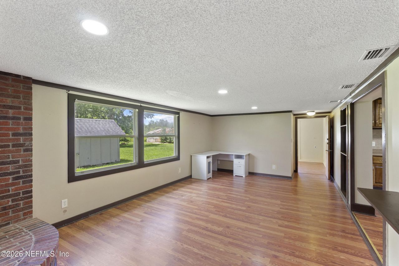 309 E River Road, East Palatka, FL 32131 Photo