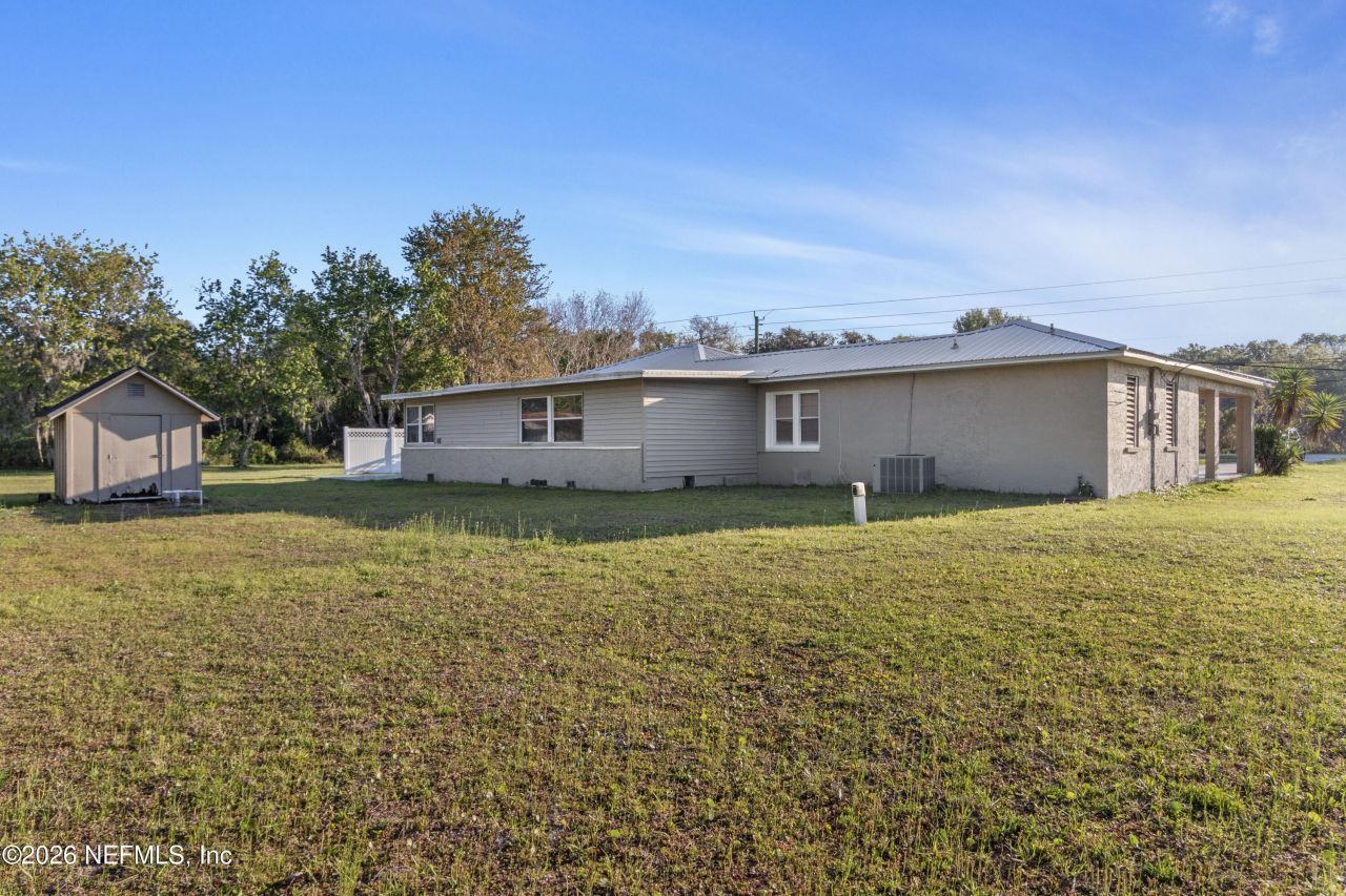 309 E River Road, East Palatka, FL 32131 Photo