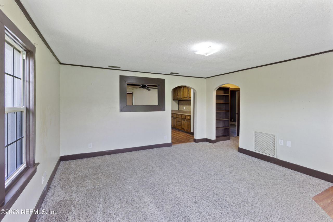 309 E River Road, East Palatka, FL 32131 Photo