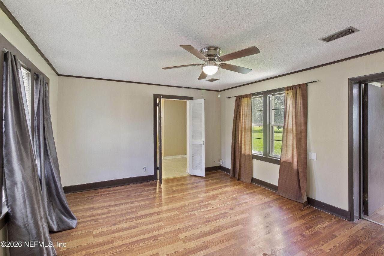 309 E River Road, East Palatka, FL 32131 Photo