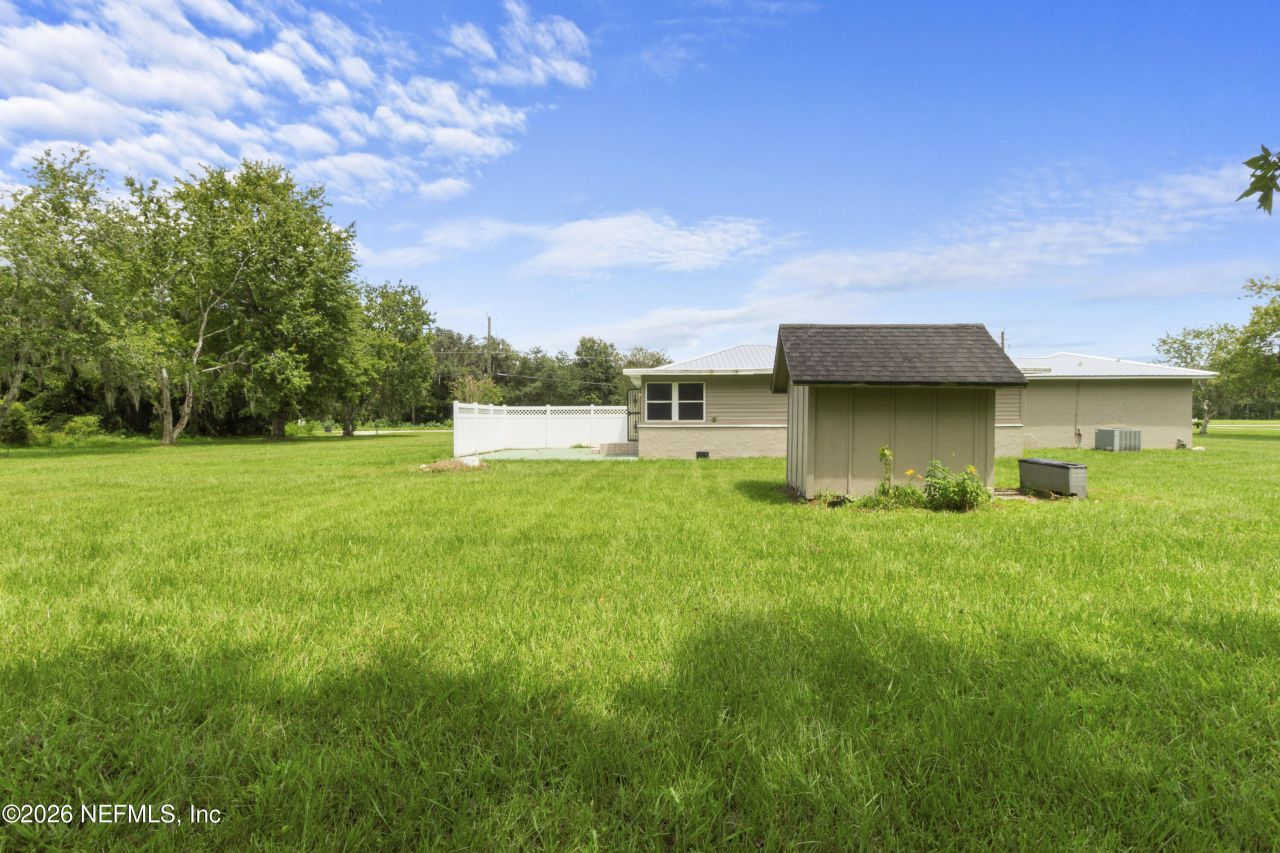 309 E River Road, East Palatka, FL 32131 Photo