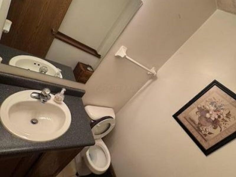 357 Chatterly Lane , Columbus, OH 43207 Photo 5