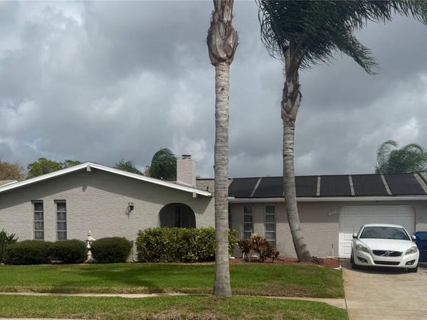 8135 BROWN PELICAN AVENUE, NEW PORT RICHEY, FL 34653