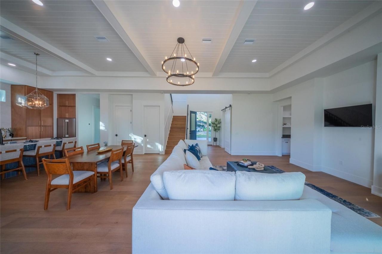 2420 Floyd Street, Sarasota, FL 34239 Photo