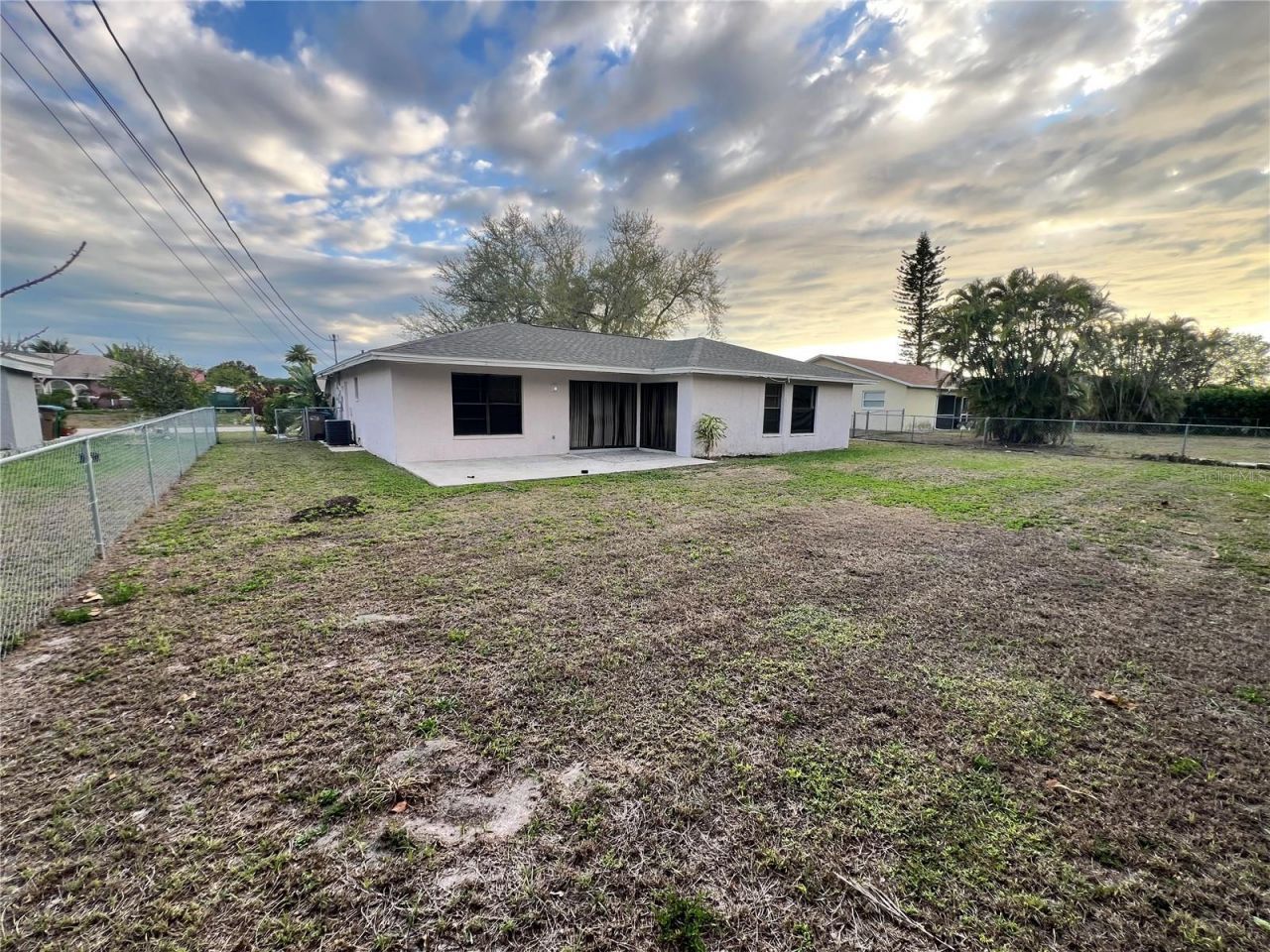 405 SW 43rd Lane, Cape Coral, FL 33914 Photo