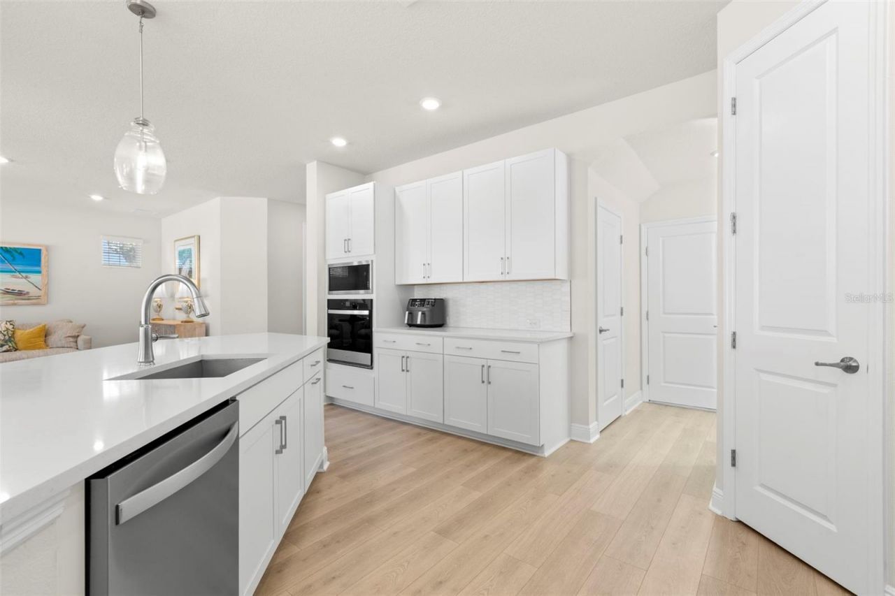 1619 47th Avenue N, Saint Petersburg, FL 33714 Photo